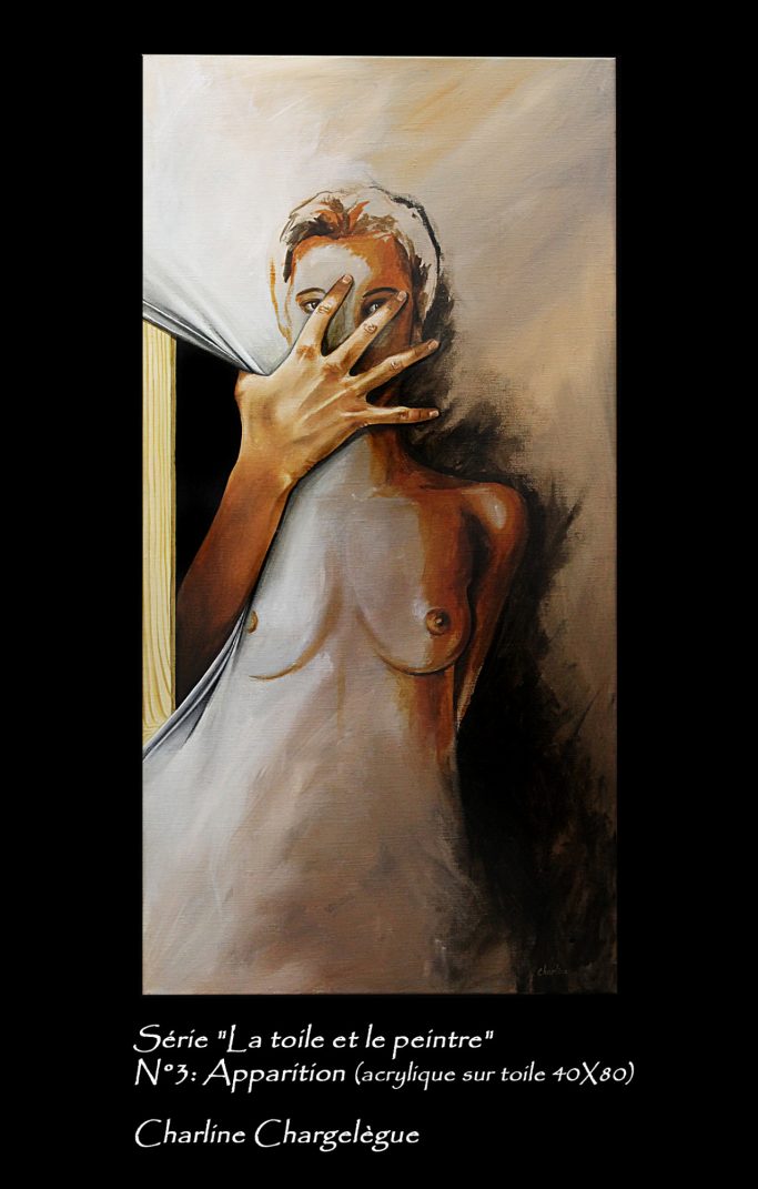 Une main s'immisce sur la toile sur laquelle est peint un croquis de nue féminin.