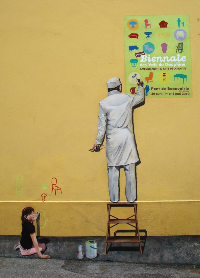 Trompe l'oeil peint, Pont de beauvoisin (38). Thème "Biennale de l'ameublement"